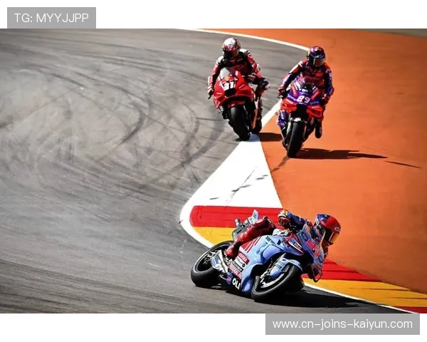 赛车：MotoGP分站赛冠军归属悬念迭起，车队策略成关键，motogp各队赛车