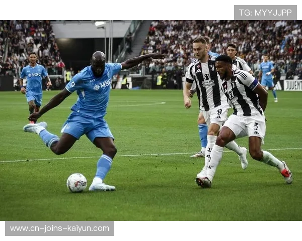 尤文中场配合连贯终结对手防线，战术精妙一触即发