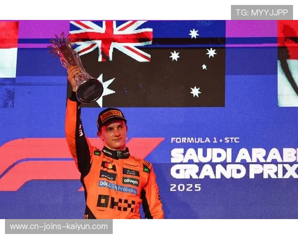 皮亚斯特里回到车队基地进行风洞会议